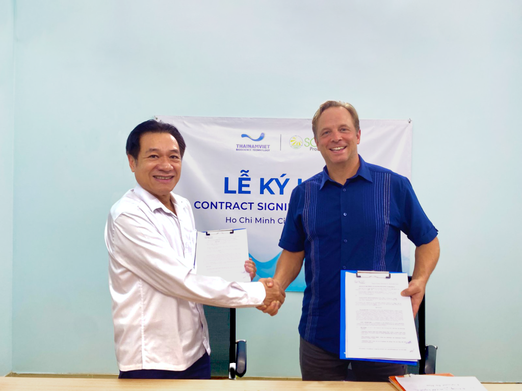 CEO & Founder Thái Nam Việt bắt tay CEO & Founder SCD Probiotics 041125